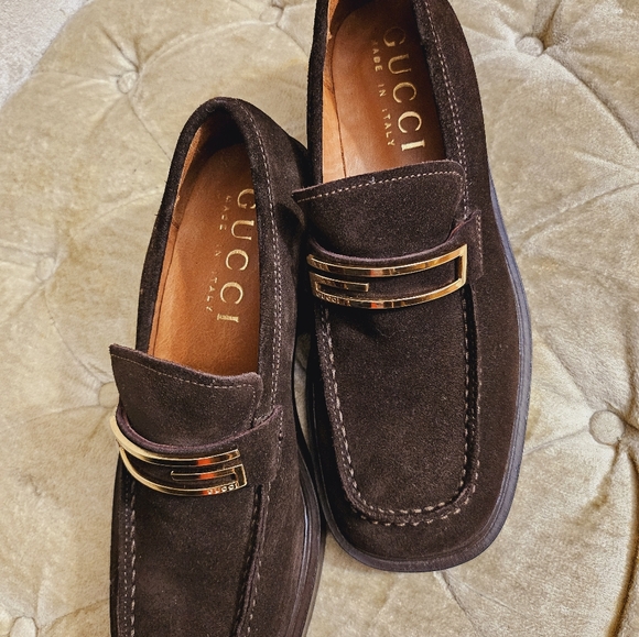 Authentic Gucci Suede leather loafers - Picture 10 of 12